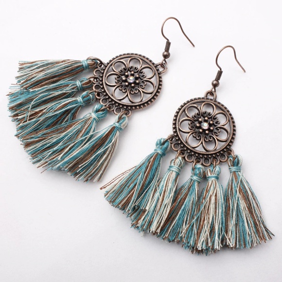 Jewelry - 🥀Multicolor Boho Tassel Style Earrings